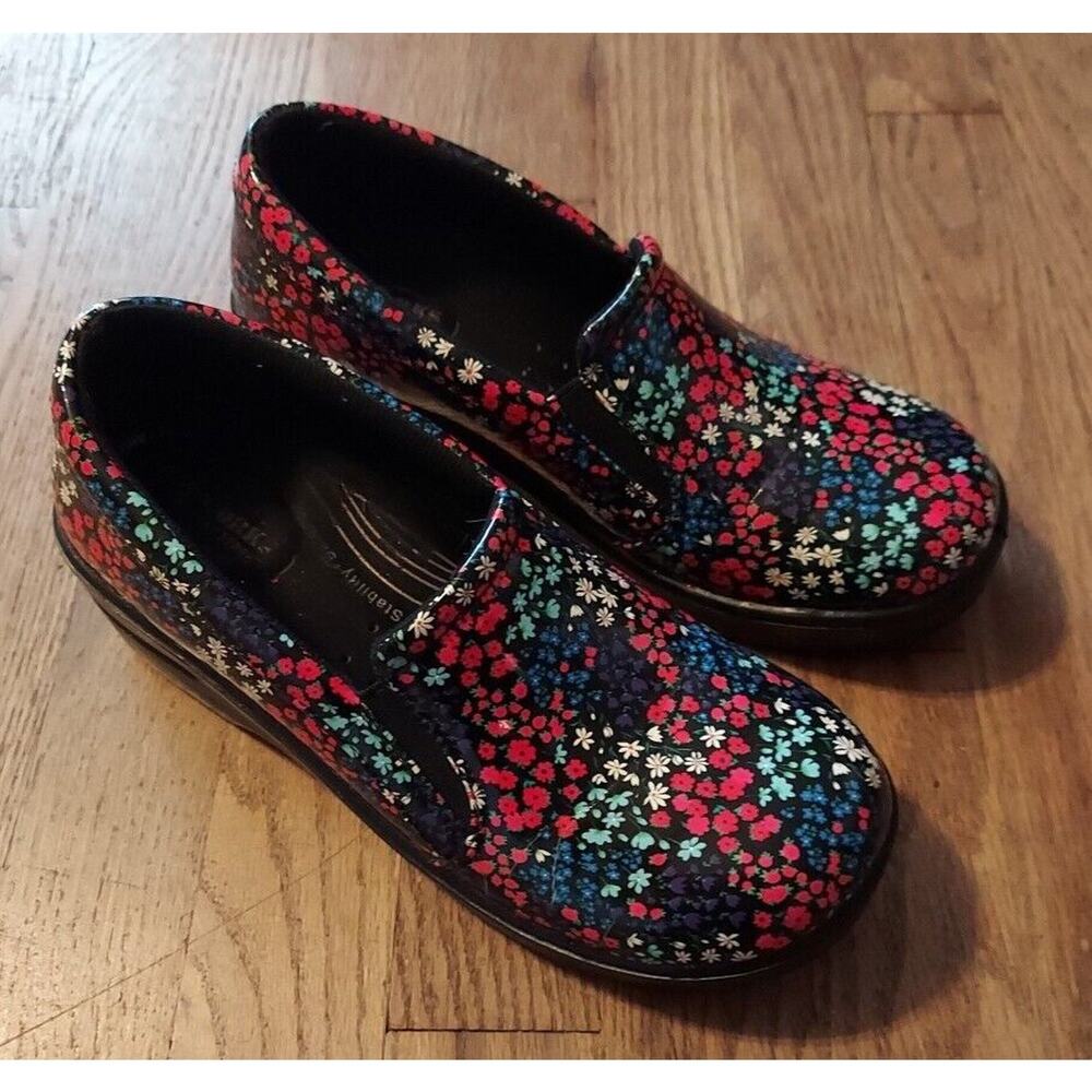 Easy Works Street Womens Multicolor Floral Slip Resistant Work Shoes Size 8M